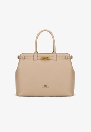 Sac à main en cuir beige avec deux poignées arrondies, quincaillerie dorée, finition texturée subtile et détail de fermoir à l'avant. Logo affiché à la base.