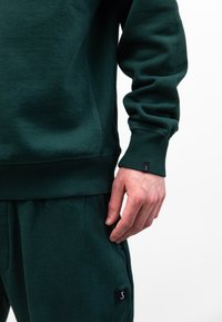 Butcher of Blue Sweatshirt - jet green