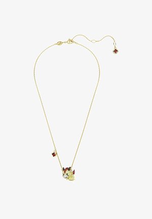 Collier en ton or avec un pendentif créature fantaisiste orné de cristaux rouges et clairs, accompagné d'un petit accent décoratif près du fermoir.
