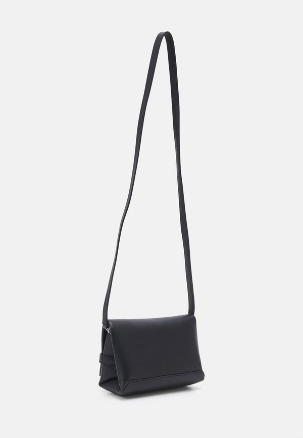 MINI CHAIN POUCH - Cross body bag3