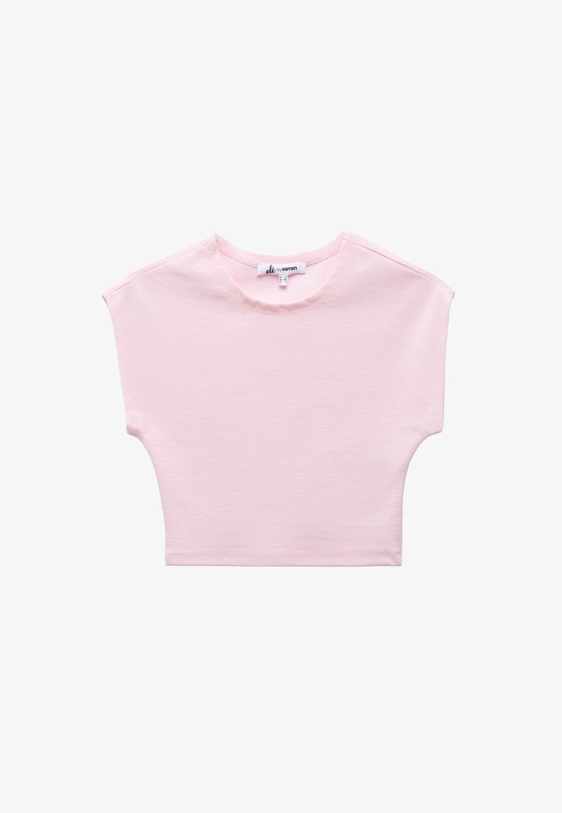 Jasnoróżowy, krótki t-shirt wykonany z miękkiej bawełny. Posiada okrągły dekolt oraz krótkie rękawy w luźnym kroju.
