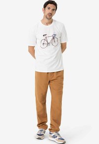Sissy-Boy MIT FAHRRAD - T-Shirt print - weiß