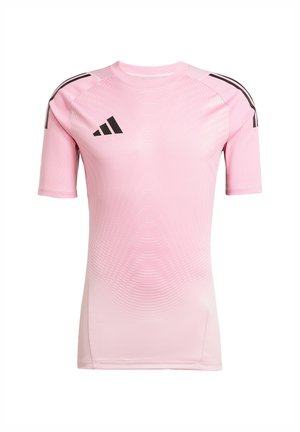 Maglietta a maniche corte Adidas rosa con vestibilità slim, caratterizzata da strisce nere sulle spalle e un motivo testurizzato su tutta la stoffa.
