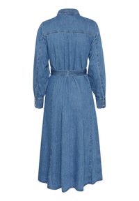 Denim-shirtin mekko pitkillä hihoilla, kauluksella ja vyötärösidonnalla. Ominaisuuksiin kuuluu suora siluetti sekä napit hihojen ja edustan kohdalla.