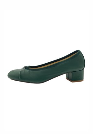 Pumps - green