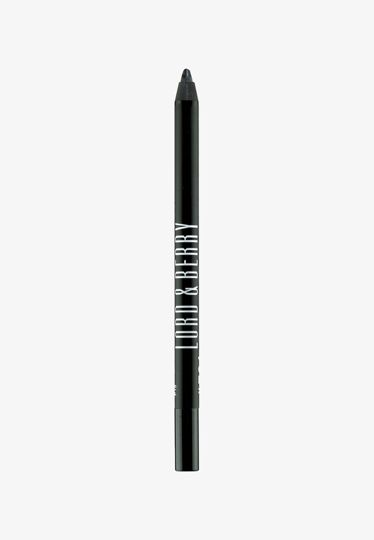 Eyeliner in matita nera con punta affilata, forma cilindrica e logo stampato in caratteri bianchi lungo il corpo.