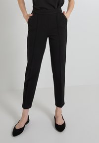 Pantacourt Droit Stretch GRAIN DE MALICE - Noir - Taille XL (FR48) - Femme - Neuf
