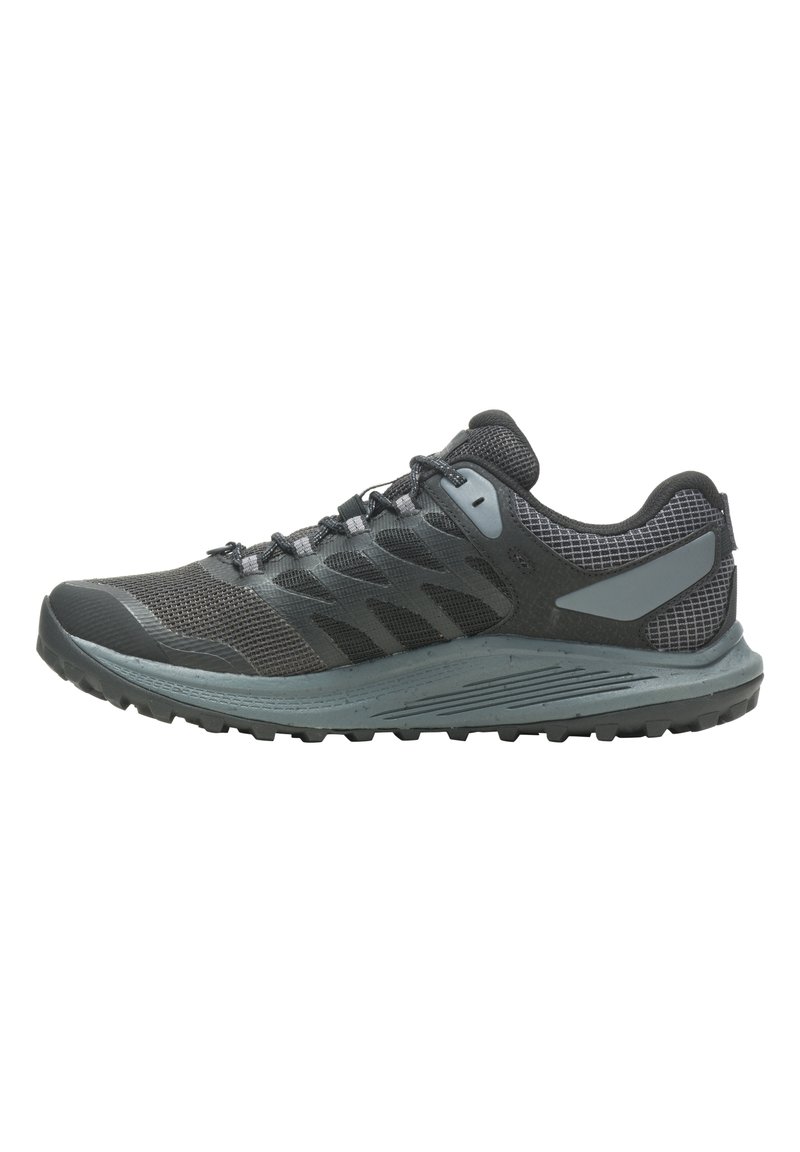 Scarpa sportiva nera e grigia con tomaia in rete, suola in gomma e dettagli testurizzati. Presenta accenti rinforzati per una maggiore durata.