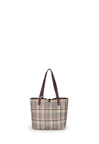Borsa tote a quadri beige con manici e rifiniture in pelle marrone, dotata di una chiusura con zip e un piccolo dettaglio del logo vicino alla parte superiore.