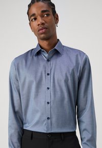 OLYMP No. Six SIX SUPER SLIM - Dalykiniai marškiniai - marine