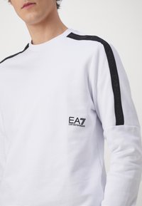 EA7 Emporio Armani Felpa - bianco