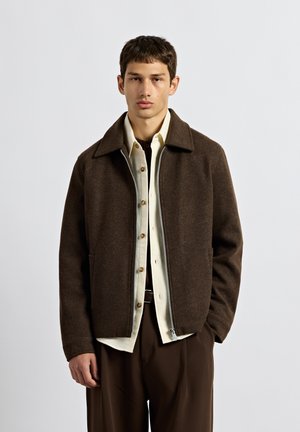 Burocs, Light jacket - brown