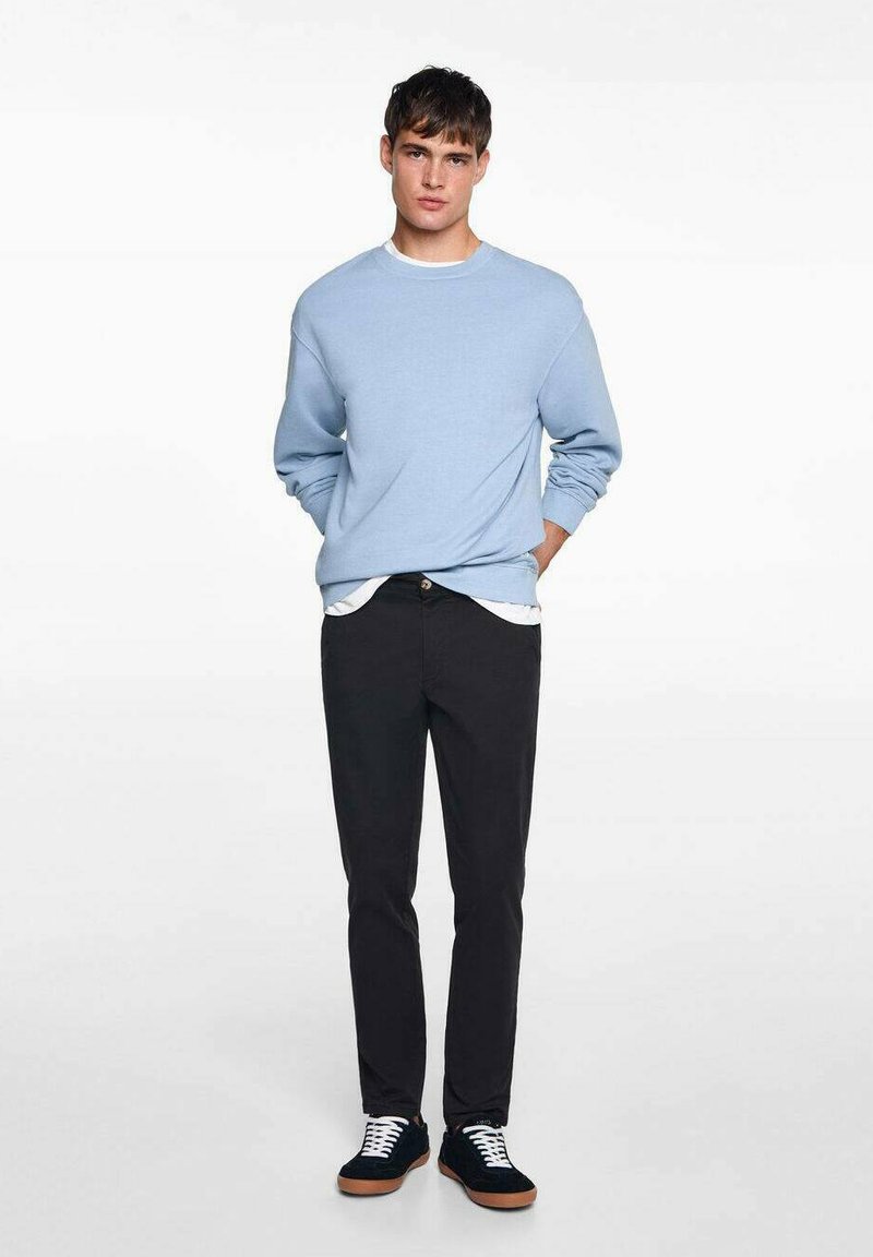 Mango Kids Nohavice chinos - black