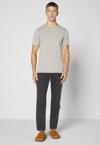 American Vintage SONOMA - Navadna majica - gris chine