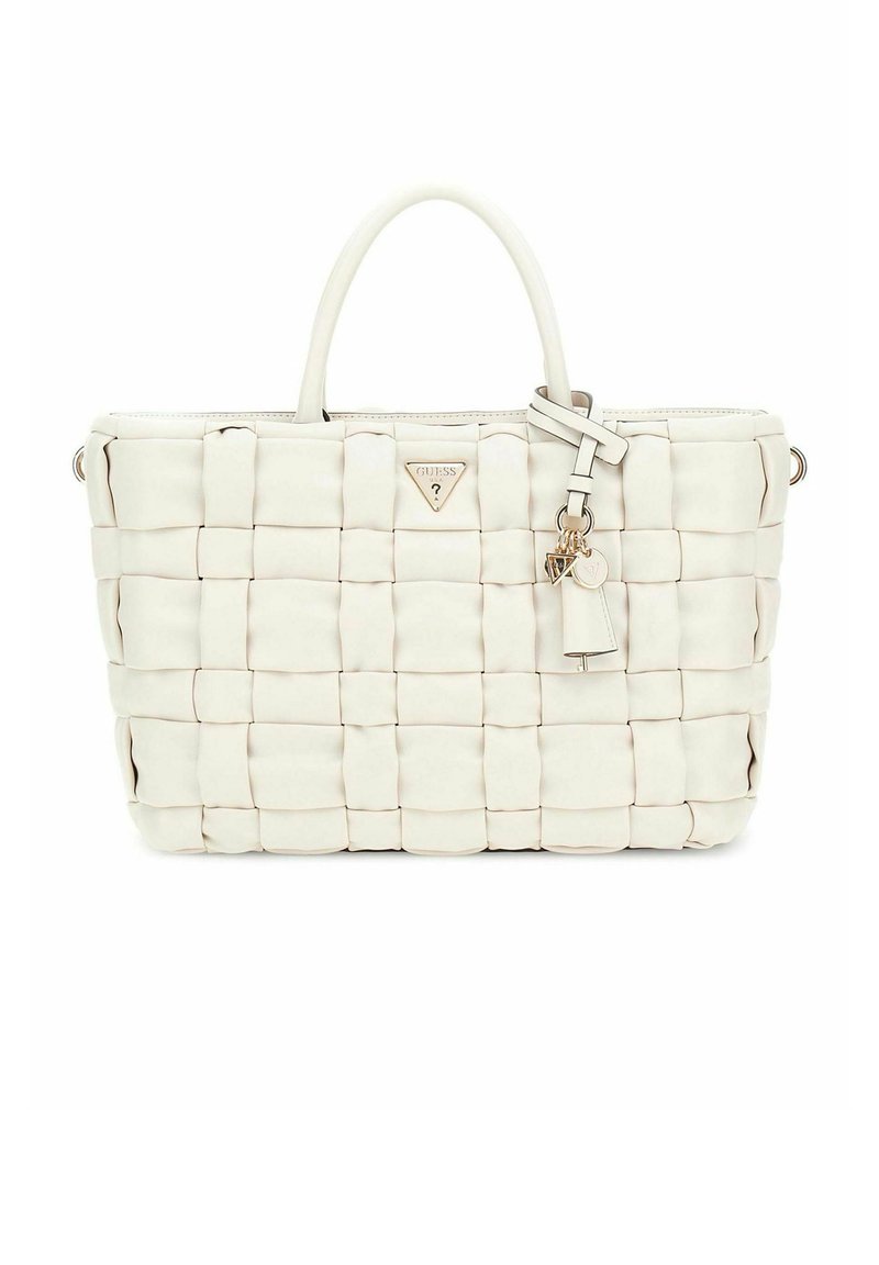 Borsa a tracolla in ecopelle bianca intrecciata con due manici superiori, un logo triangolare e un pendente con portachiavi staccabile. Forma rettangolare con superficie testurizzata.