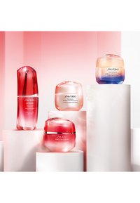 Shiseido ULTIMUNE POWER INFUSING CONCENTRATE - Serum