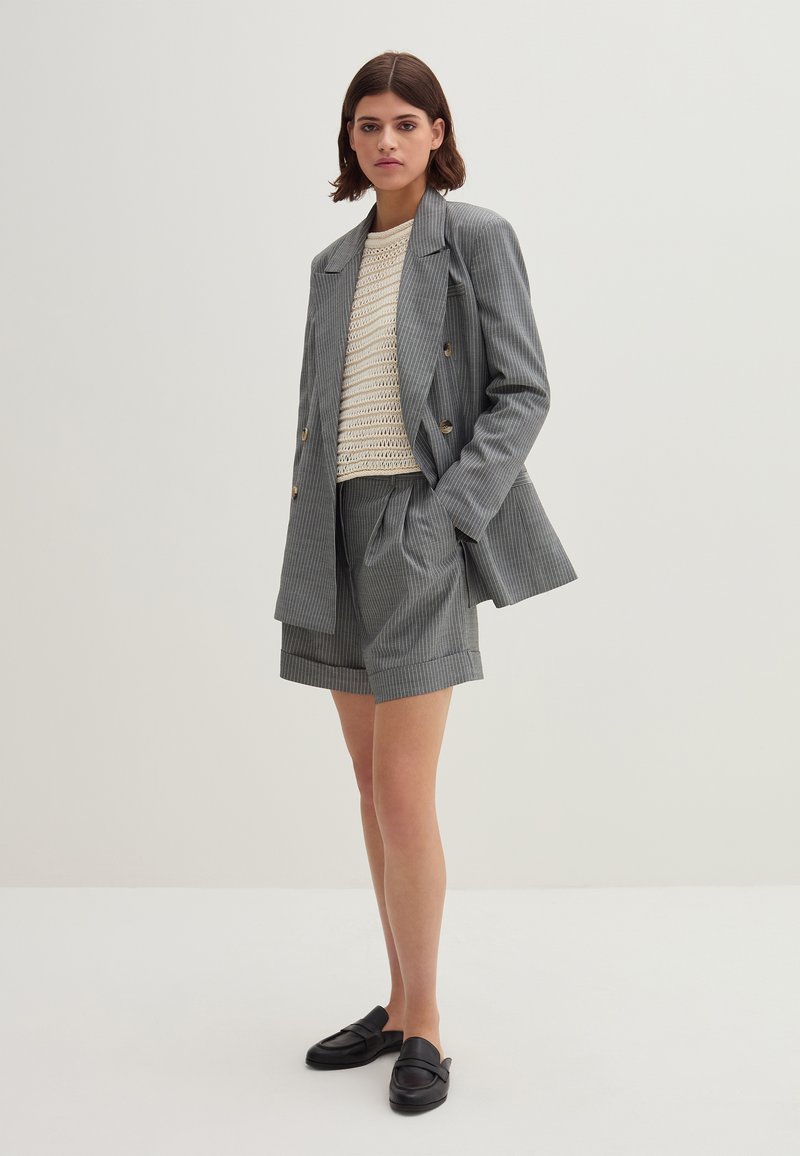 Stefanel Shorts grijs