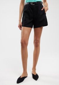 KALEY - Šorti - schwarz