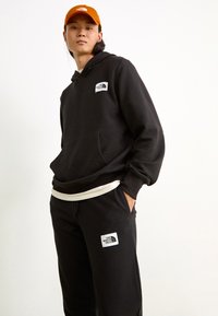 Thumbnail Image 5