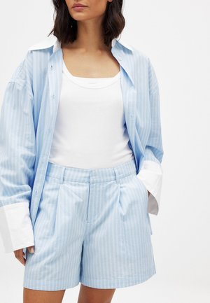 WIDE MID WAIST - Shorts - blue white stripe