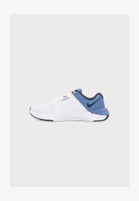 Nevybrané, white/thunder blue/indigo storm/volt