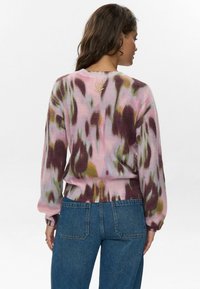 Nümph Stickad tröja - orchid smoke
