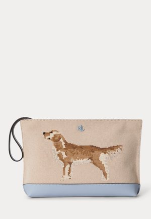 Beežist ja helesinisest kotike pruunide ja valgete koera tikanditega, must randmerihm ja hõbedane "RL" logo koera kohal.