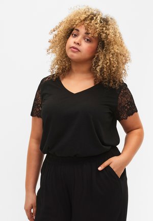 Zizzi WITH SHORT SLEEVES - Apdrukāts T-krekls - black