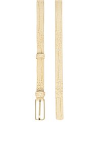 Beżowy skórzany pasek w krokodyli wzór z złotym zapięciem, posiadający pięć otworów do regulacji oraz gładką, błyszczącą fakturę.