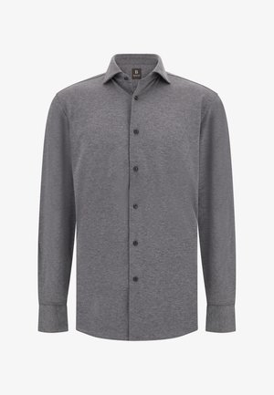 Chemise à manches longues gris pour homme avec col pointu et boutons noirs, présentée sur un fond blanc.