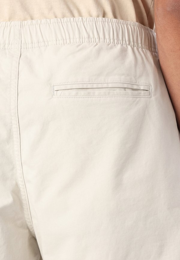 EASY  - Shorts - sandstone3