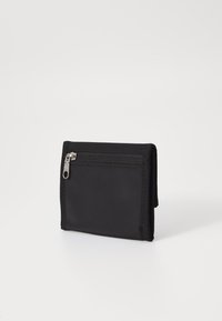Calvin Klein Jeans OVER WEBBING WALLET - Lommebok - black