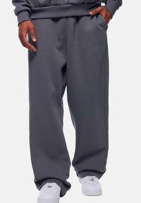 Dropsize OPEN LEG - Jogginghose - steelgrey