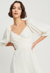 SÁVEL LEWIS MINI - Dnevna haljina - white