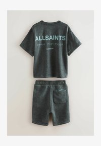 Nevybrané, washed grey