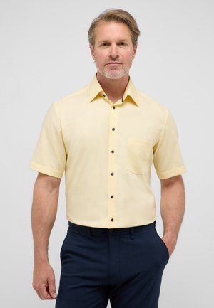 BAUMWOLLHEMD - MODERN FIT - Skjorter - gelb
