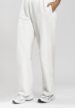SWEATPANT CLOUD - Pantaloni sportivi - cream