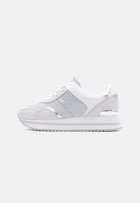 Επιλέχθηκε, silver-coloured