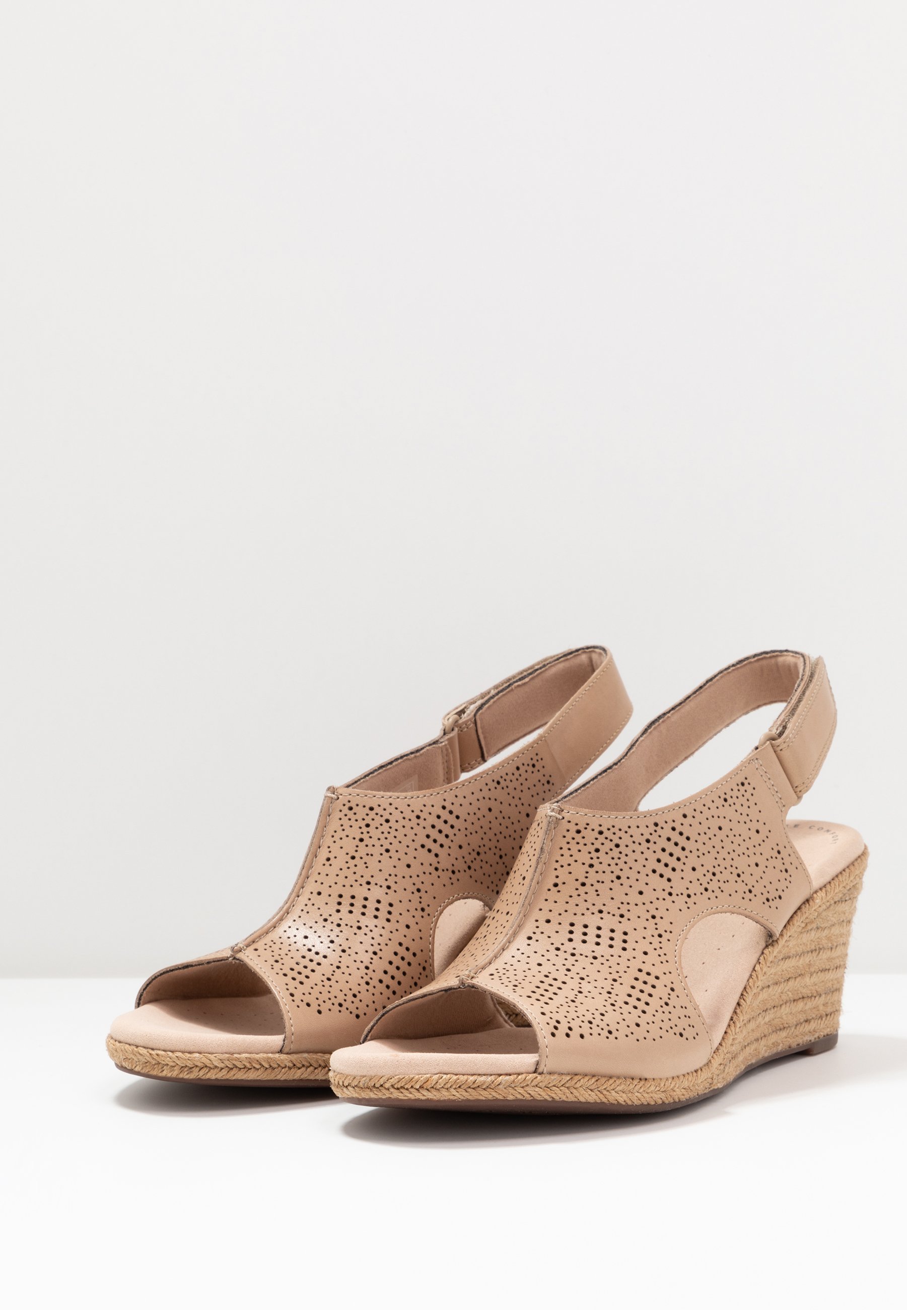 clarks lafley rosen sand