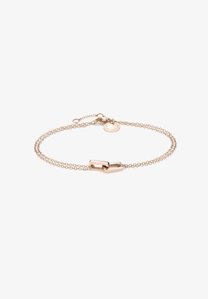 Goudkleurige kettingarmband met twee in elkaar grijpende rechthoekige schakels en een ronde tag met tekst. Verstelbare lengte met een sluiting.