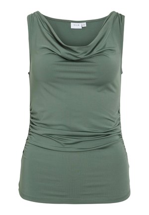 Ärmlös topp i olivgrön, tillverkad av mjukt tyg. Har en draperad halsringning och samlade sidor för en figurnära silhuett.