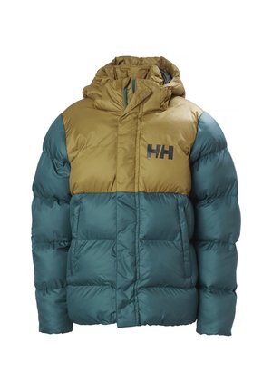 Pufferjack met een two-tone ontwerp met een gouden bovenstuk en een teal onderstuk, capuchon, gequiltde textuur en logo.