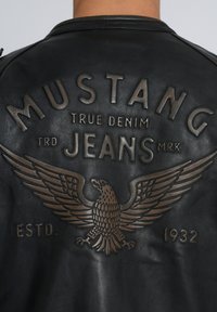 Mustang Skinnjacka - vintage brown