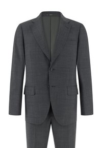 Veste de costume pour homme gris foncé à deux boutons, avec revers à cran, poches à rabat, et pantalon assorti visible en bas.