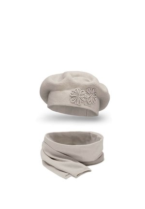 SET - Sál - beige