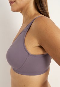 Cellbes of Sweden INGRID MOULDED SOFT WIDE PADDED SHOULDER STRAPS 2-PACK - Alustoppi - black dusty lilac