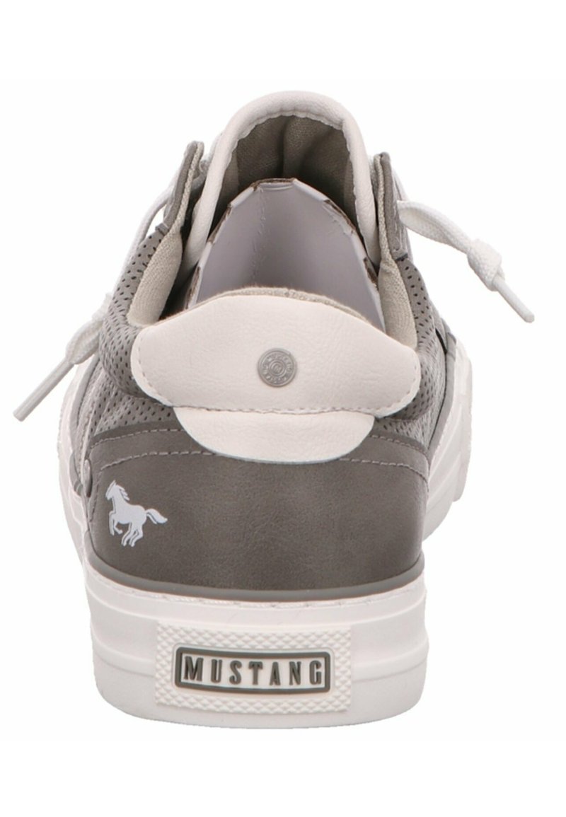 Mustang Sneaker low grau/hellgrau