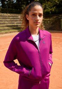 Nike Performance HERITAGE JACKET - Træningsjakke - sangria