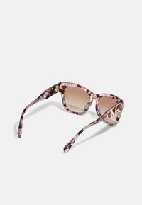 Michael Kors EMPIRE SQUARE - Saulesbrilles - pink tortoise