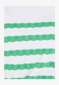 Geselecteerd, Green striped